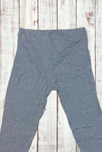 Load image into Gallery viewer, Buttery Soft Capri Leggings - Heather Gray
