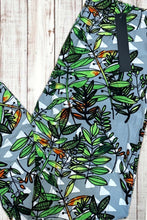 Load image into Gallery viewer, Buttery Soft Leggings - Leafy Greens
