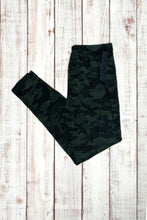 Load image into Gallery viewer, Buttery Soft Leggings - Deep Green Camo
