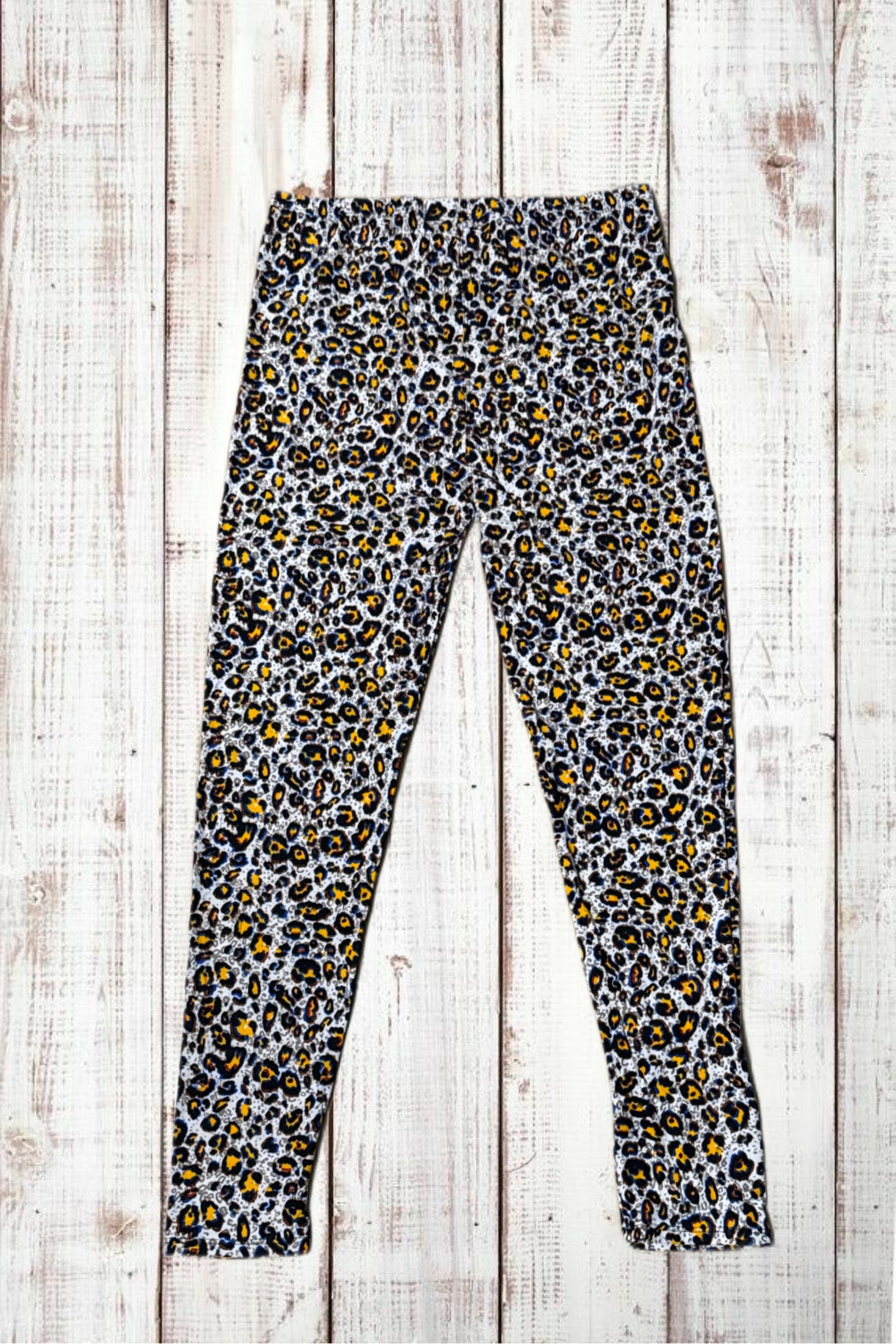 Buttery Soft Leggings - Retro Cheetah Print