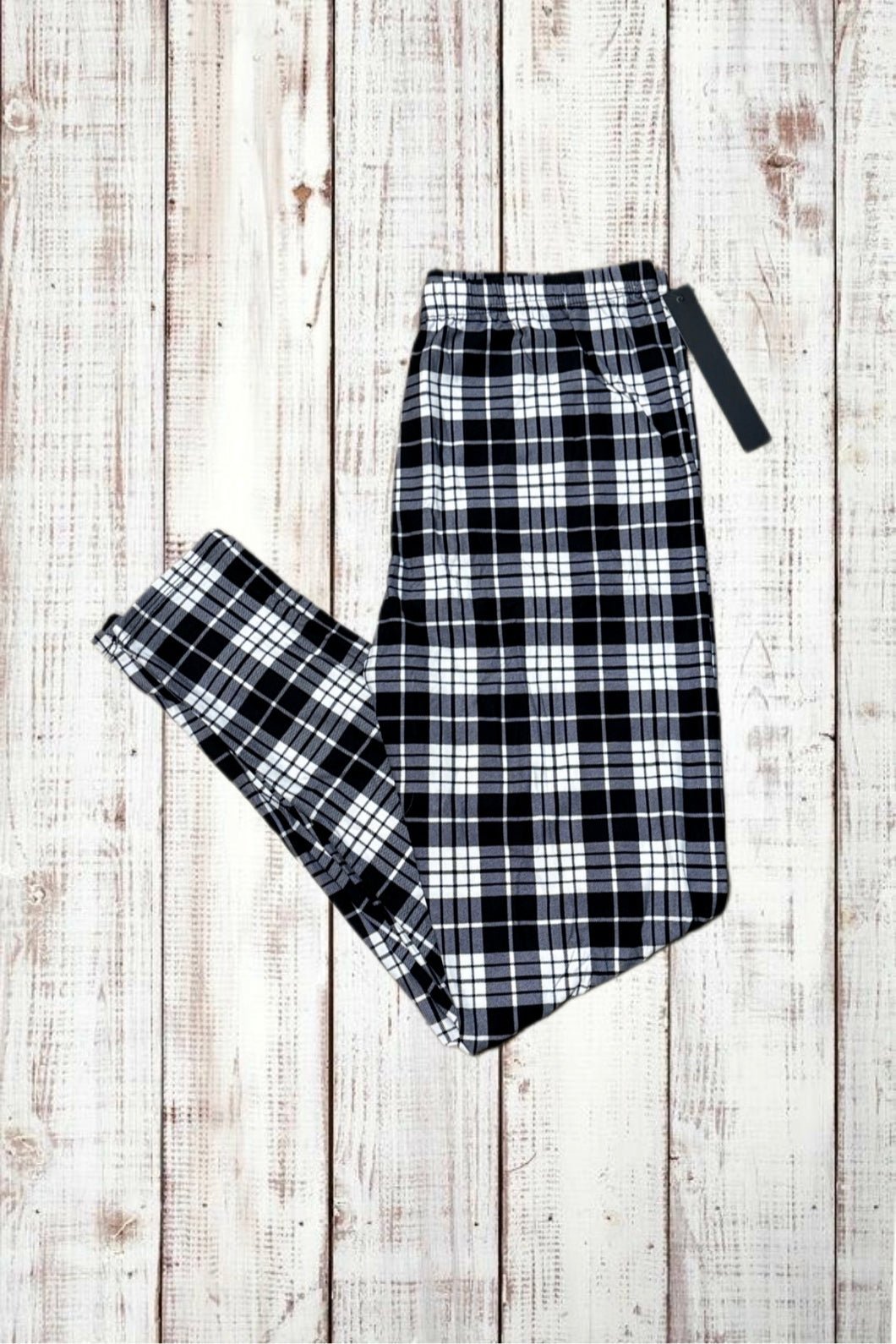 Buttery Soft Leggings - Classic Black/White Plaid