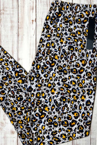 Buttery Soft Leggings - Retro Cheetah Print