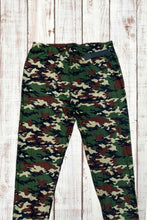 Load image into Gallery viewer, Buttery Soft Leggings - Green/Tan Camo
