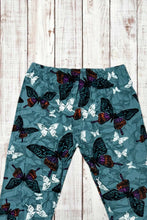 Load image into Gallery viewer, Buttery Soft Leggings - Beautiful Butterfly
