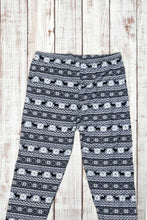 Load image into Gallery viewer, Buttery Soft Leggings - Holiday Gray Fair Isle
