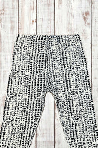 Buttery Soft Leggings - Black & White Gator