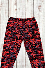 Load image into Gallery viewer, Buttery Soft Leggings - Camo Red
