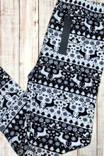 Load image into Gallery viewer, Buttery Soft Leggings - Holiday Black &amp; White Fair Isle
