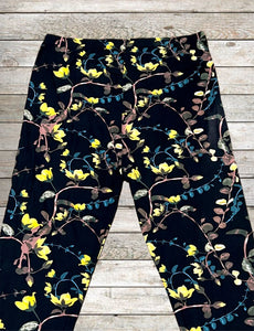 Buttery Soft Leggings - Vines & Flowers