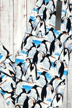 Load image into Gallery viewer, Buttery Soft Leggings - Penguins
