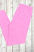 Load image into Gallery viewer, Buttery Soft Leggings - Solid Soft Pink
