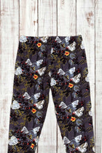 Load image into Gallery viewer, Buttery Soft Leggings - White Butterflies &amp; Flowers
