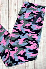 Load image into Gallery viewer, Buttery Soft Leggings - Camo Light Pink/Gray
