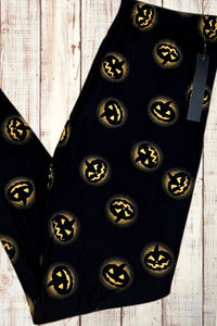 Buttery Soft Leggings - Halloween Glowing Pumpkins