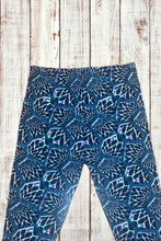 Load image into Gallery viewer, Buttery Soft Capri Leggings - Blue/Purple Geometric
