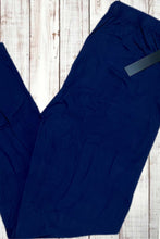 Load image into Gallery viewer, Buttery Soft Leggings - Solid Navy Blue
