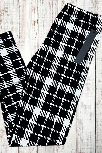 Buttery Soft Leggings - Houndstooth Plaid Black/White
