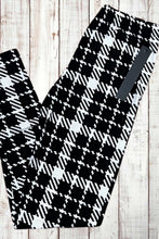 Load image into Gallery viewer, Buttery Soft Leggings - Houndstooth Plaid Black/White
