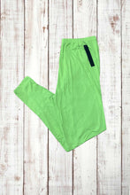 Load image into Gallery viewer, Buttery Soft Leggings - Solid Lime Green
