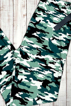 Load image into Gallery viewer, Buttery Soft Leggings - Camo Green/Cream/Black
