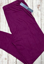 Load image into Gallery viewer, Buttery Soft Leggings - Solid Wine Purple
