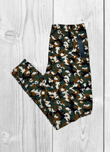 Load image into Gallery viewer, Buttery Soft Leggings - Digi Camo Tan/Olive/Brown
