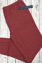 Load image into Gallery viewer, Buttery Soft Leggings - Solid Marsala
