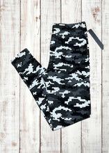 Load image into Gallery viewer, Buttery Soft Leggings - Digi Camo Black/White/Gray
